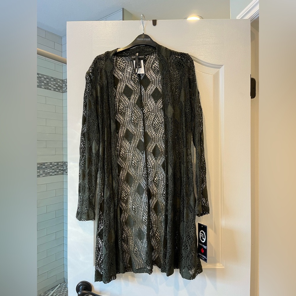 Frank Lyman NWT crochet cardigan